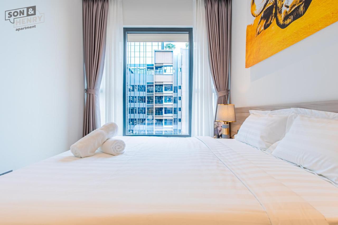 Căn hộ The Marq Luxury Dist 1 *