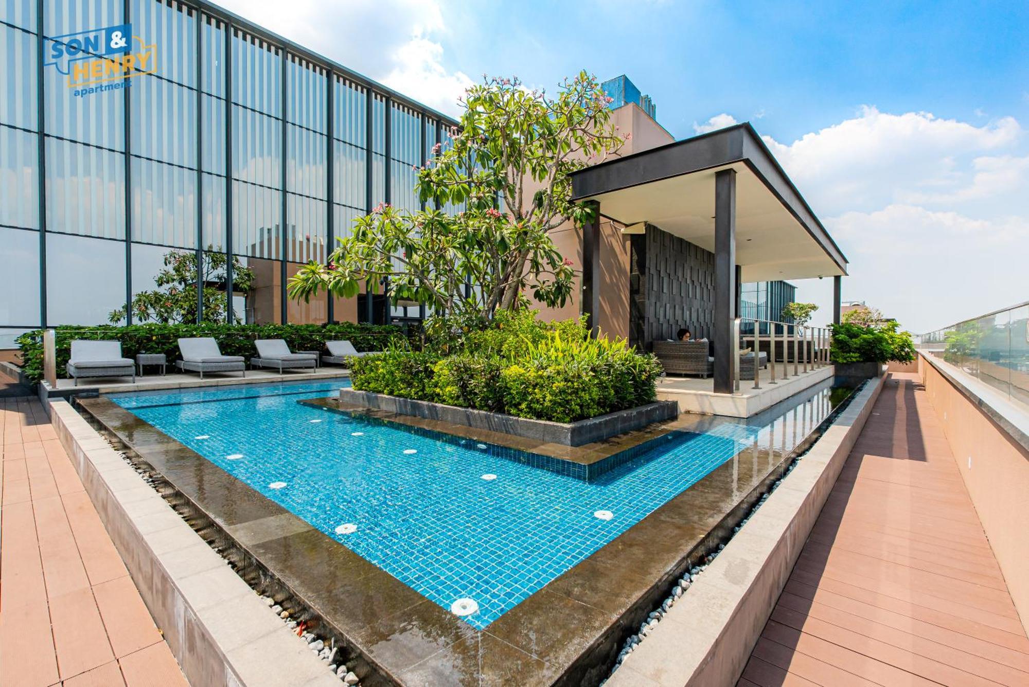Căn hộ The Marq Luxury Dist 1 *